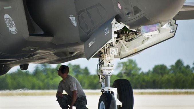 F35