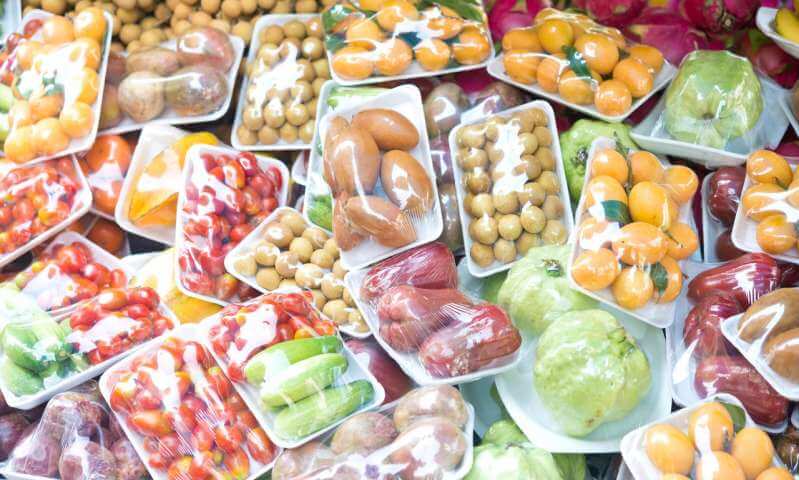 食品市場中的包裝用塑膠需求極大。