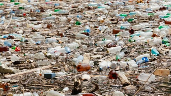 plastics-36p49venrlntv0swmu08ao